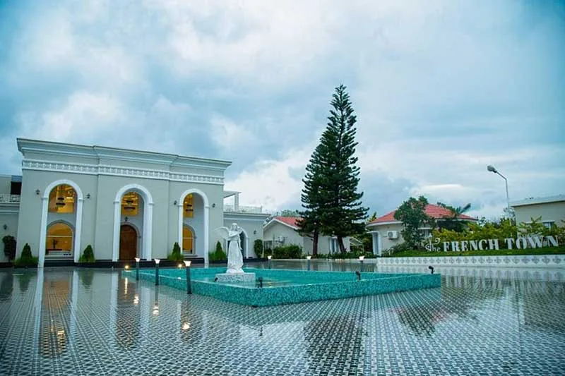 Perfect retreat and stay near Isha Yoga Center Coimbatore for visitors and meditators