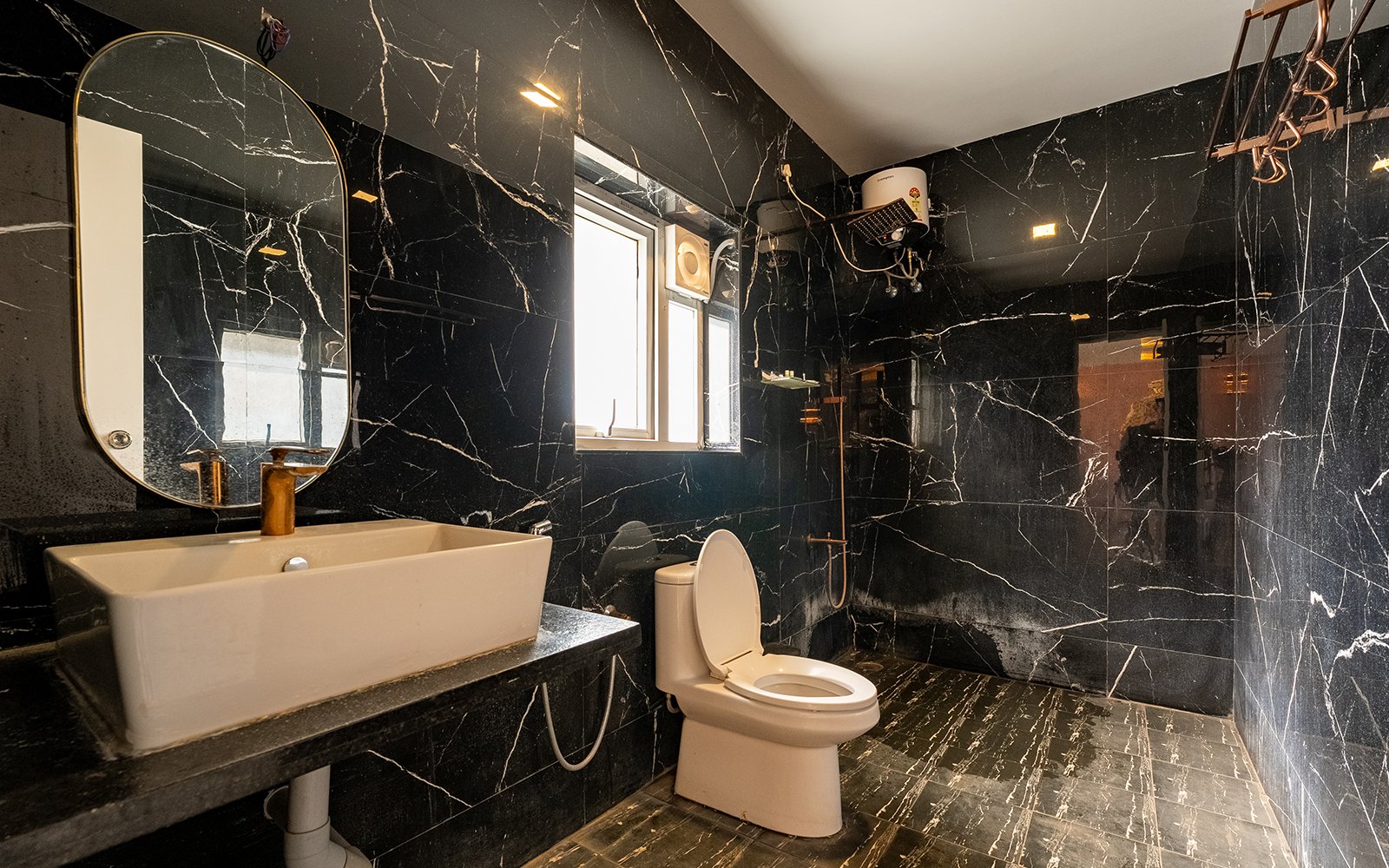 French Dormitory bathroom